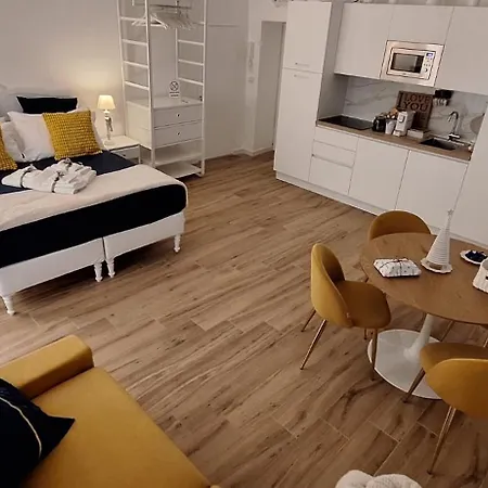 L'ami Chiaia Apartament