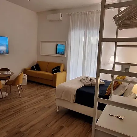 L'ami Chiaia Apartament Neapol