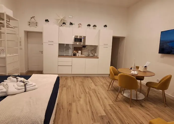 Apartament L'ami Chiaia *