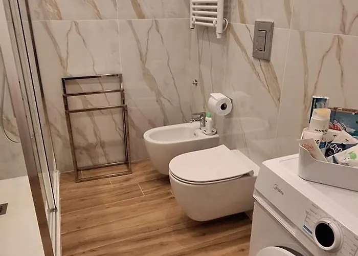 L'ami Chiaia * Neapol